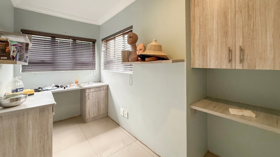 4 Bedroom Property for Sale in Birdwood Estate North West